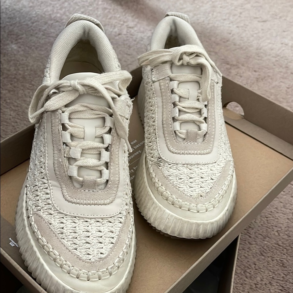 Dolce Vita Dolen Cream Textured Sneakers